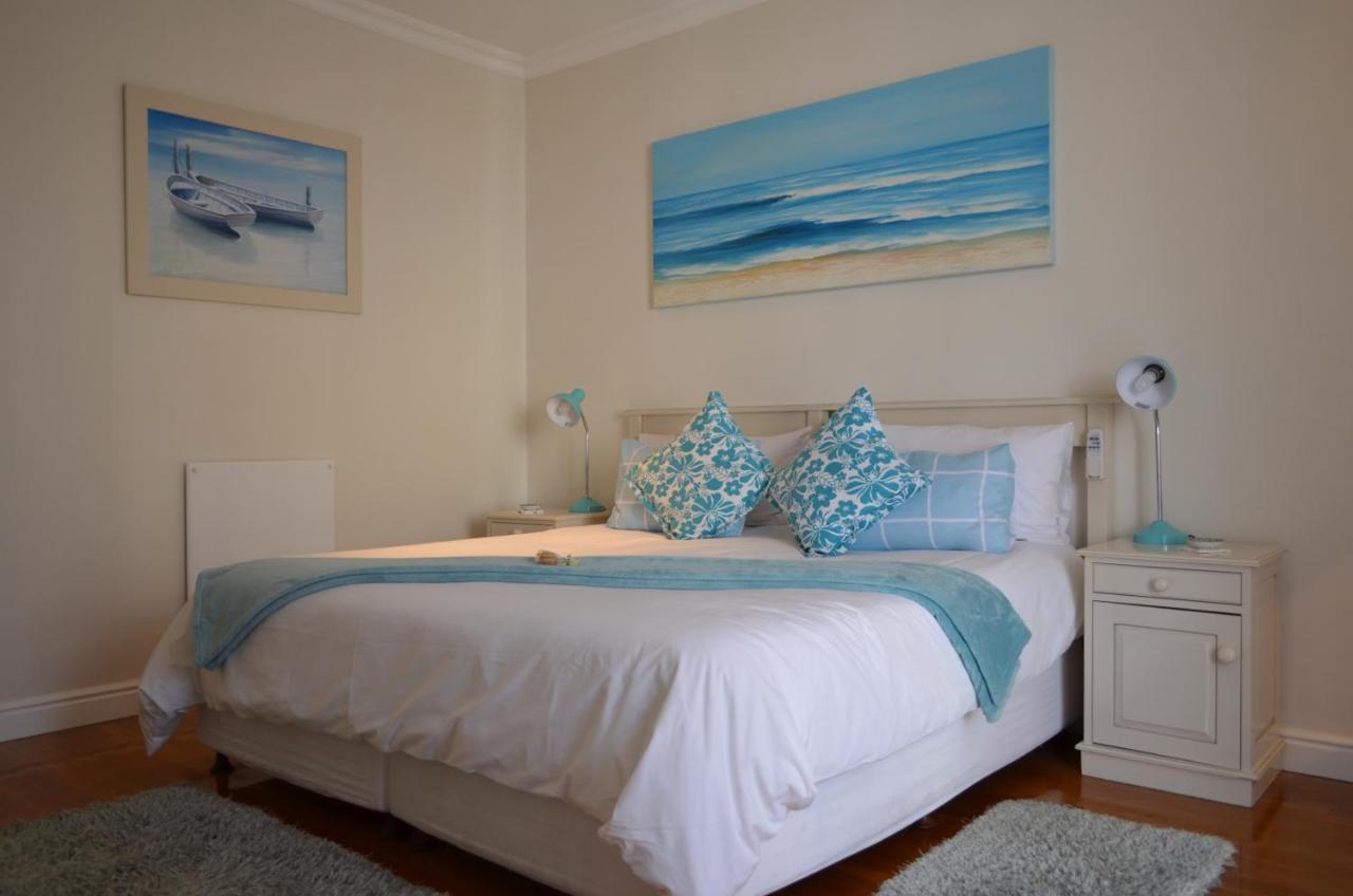 On The Bay Bed & Breakfast Port Elizabeth Exterior photo